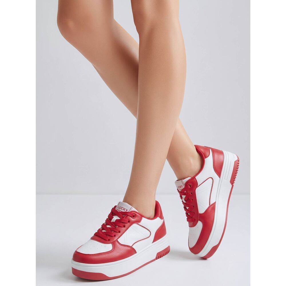 ☔️🩵NIB Lucky Step White & Red Platform Shoes Size 8